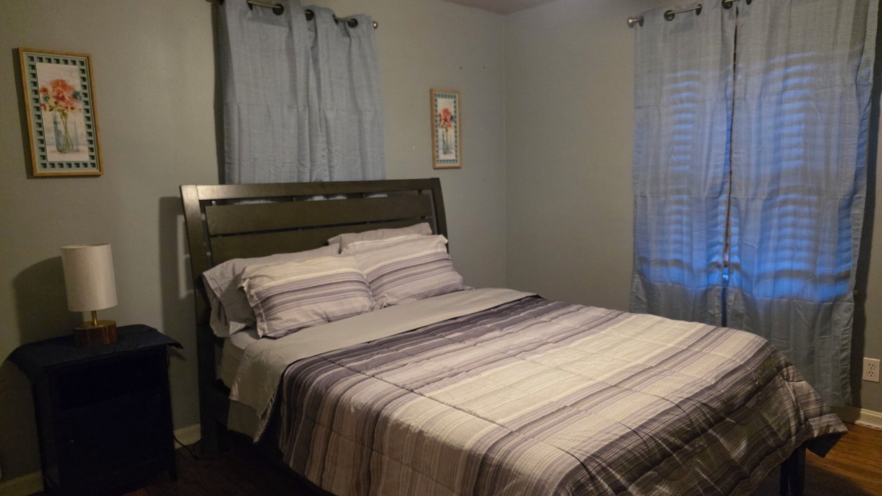 Photo of Bedroom in Youngstown