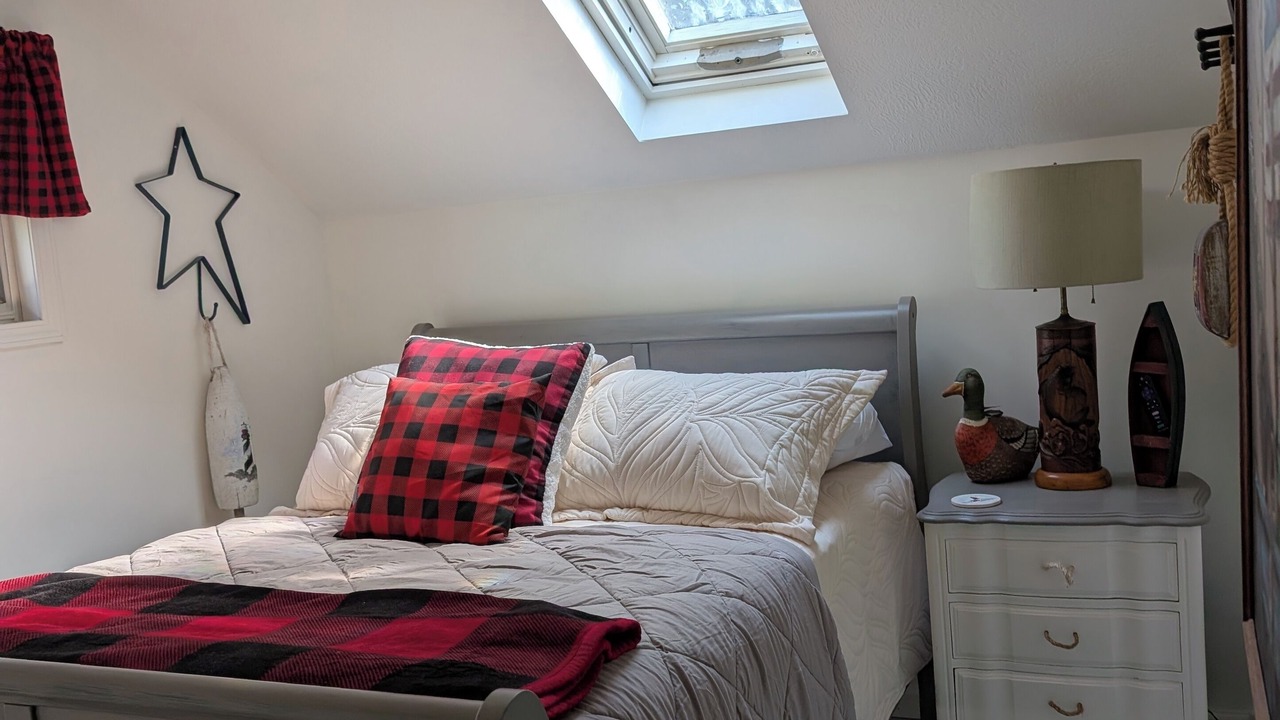 Photo of Bedroom in Ashtabula
