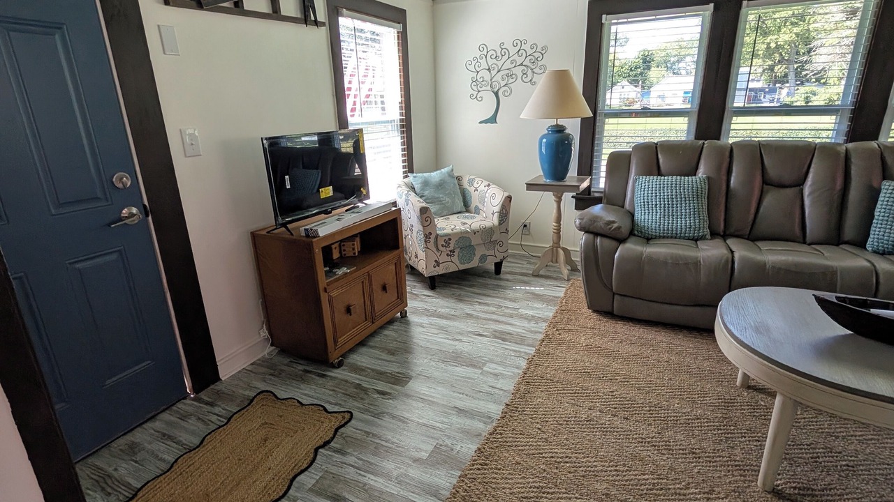 Photo of Livingroom in Ashtabula