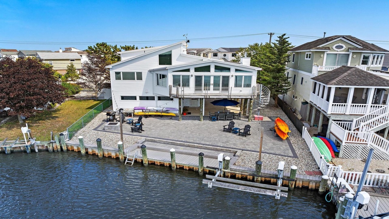 Photo of Others in Beach Haven West