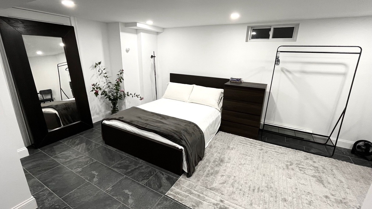 Photo of Bedroom in Weehawken