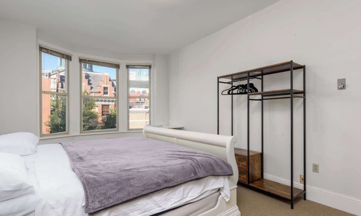 Photo of Bedroom in Downtown Harrisburg