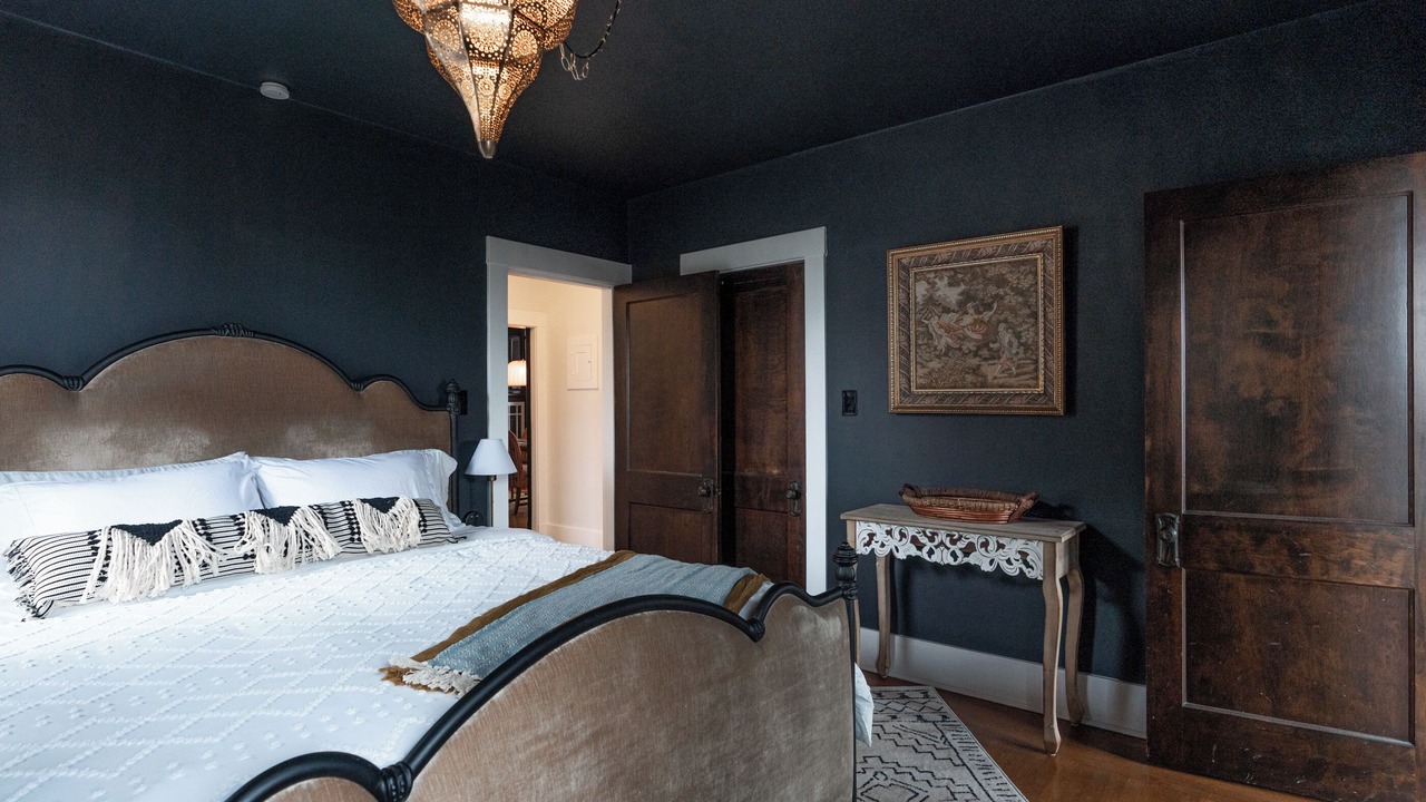 Photo of Bedroom in Edgewood