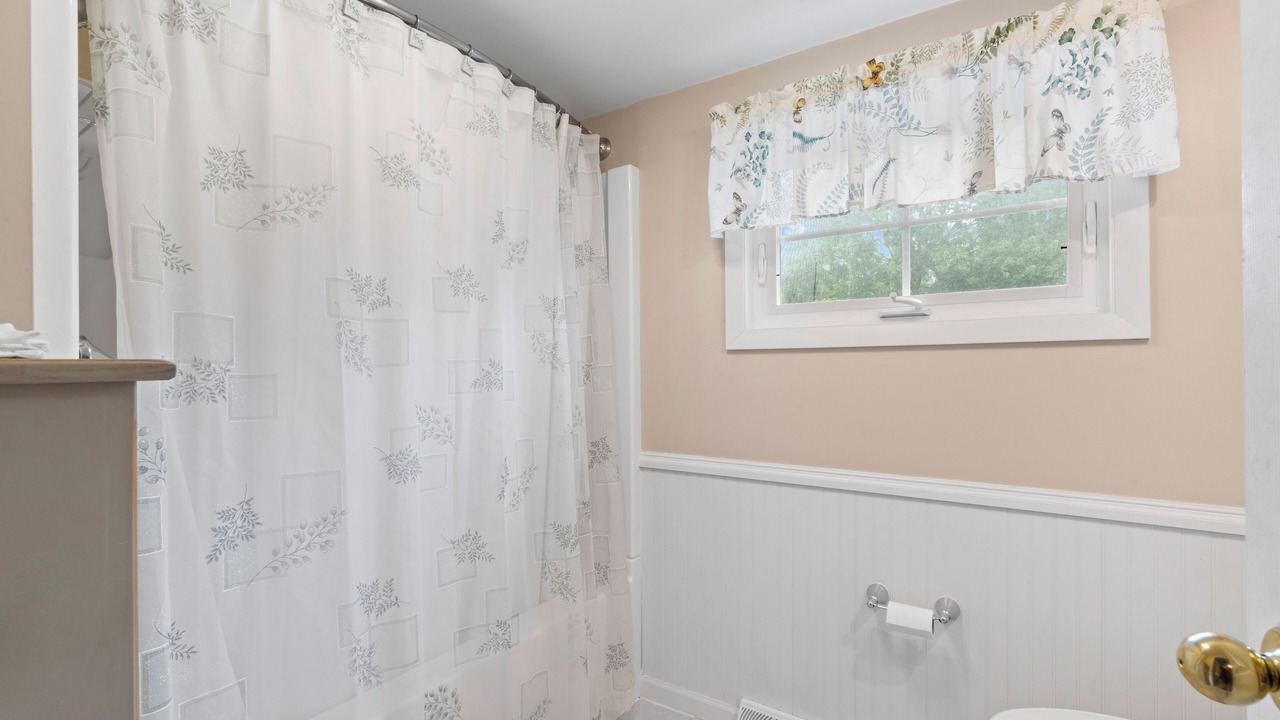 Photo of Bathroom in Erie