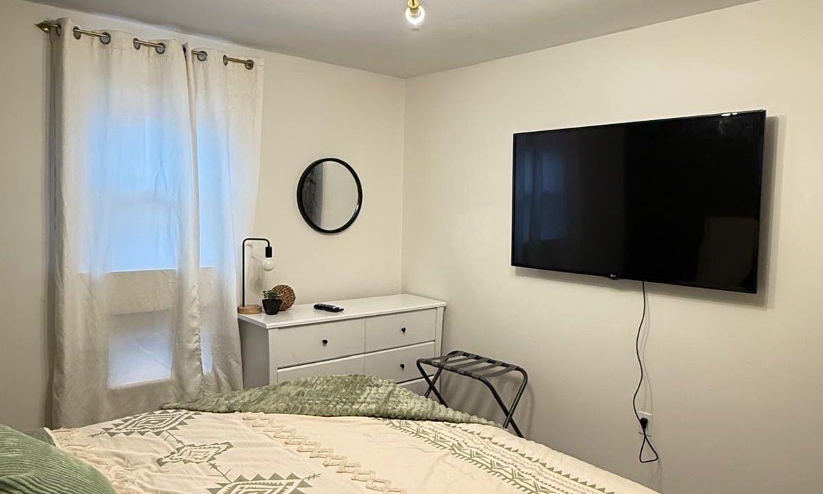Photo of Bedroom in The Heights