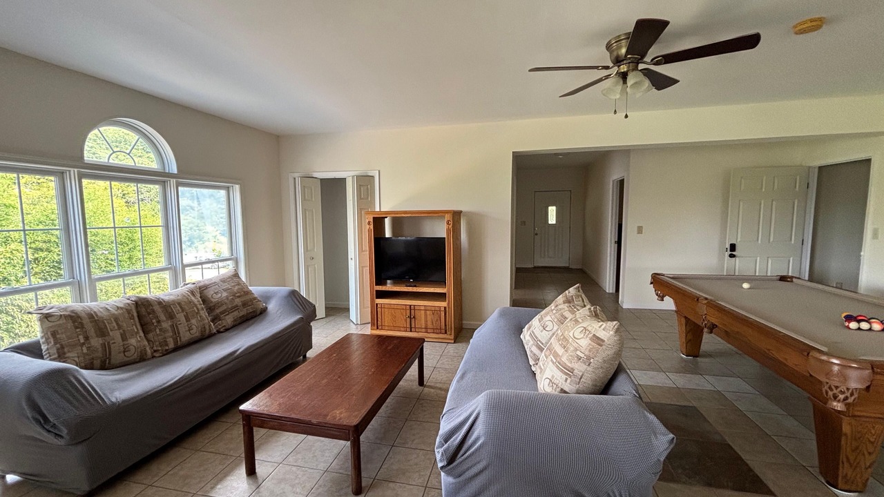 Photo of Livingroom in Quincy
