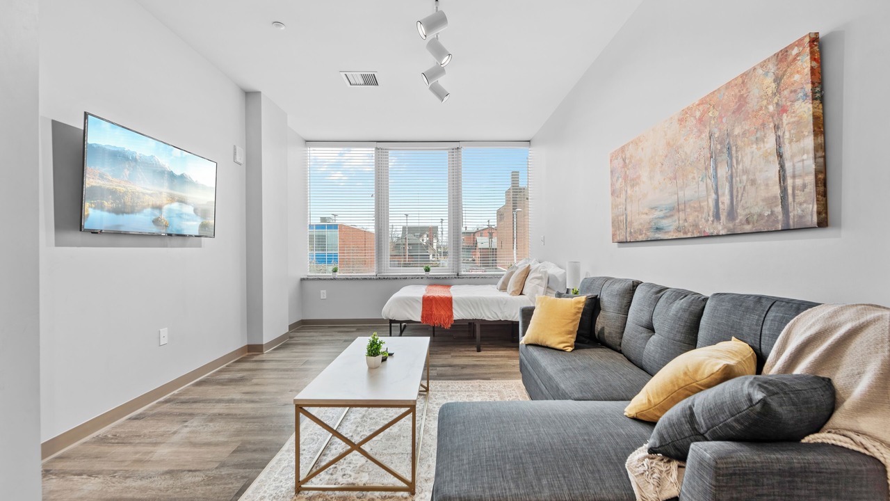 Photo of Livingroom in Cleveland