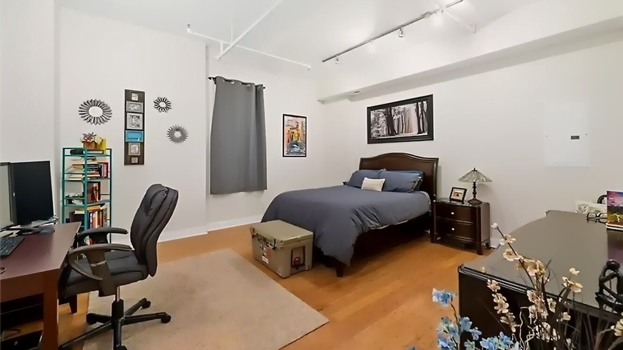 Photo of Bedroom in Downtown Pittsburgh