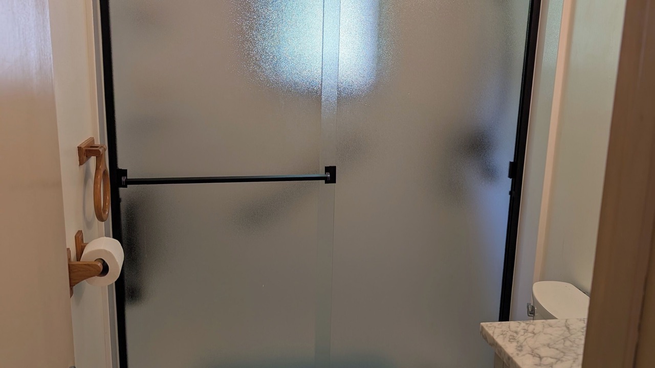 Photo of Bathroom in Hubbard