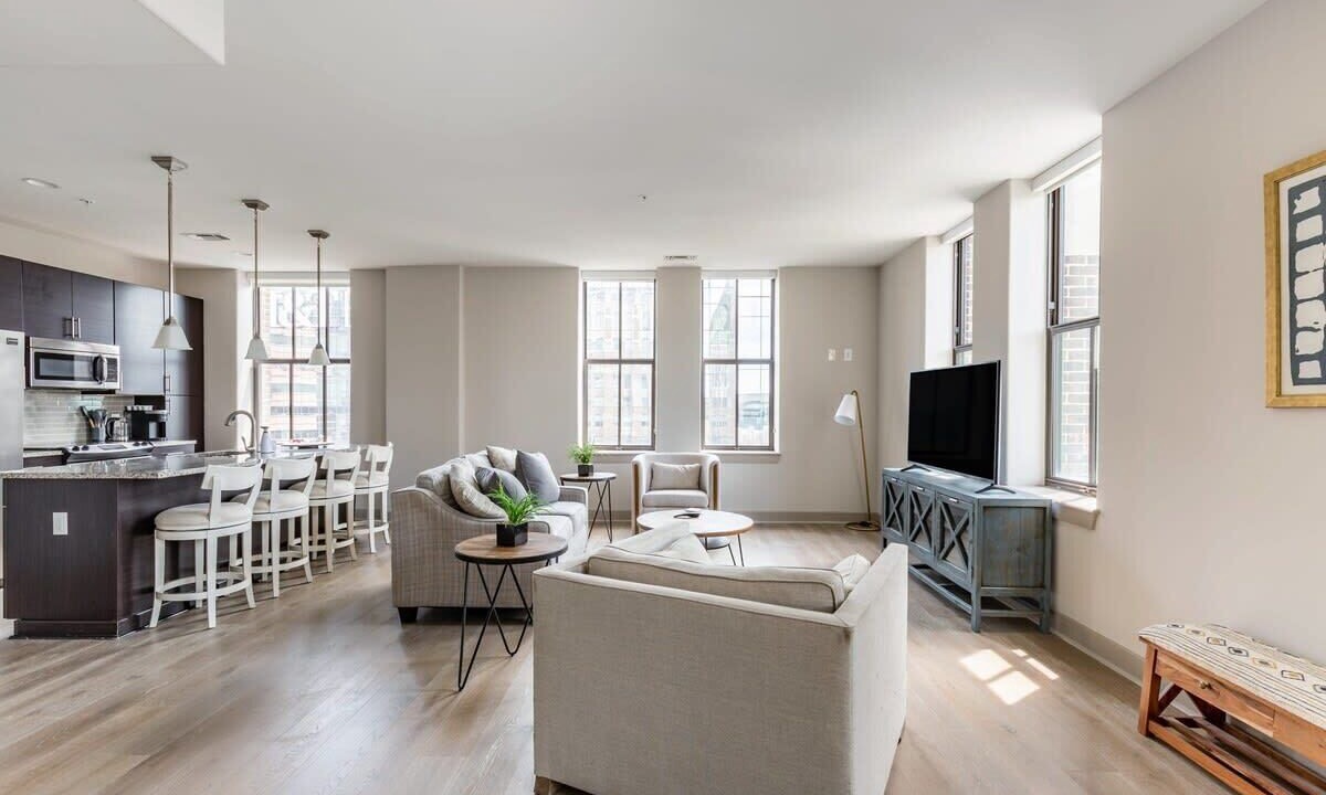 Photo of Livingroom in Downtown Baltimore
