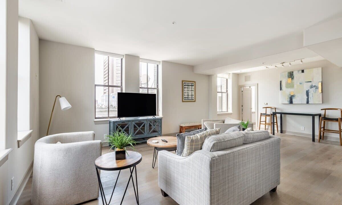 Photo of Livingroom in Downtown Baltimore