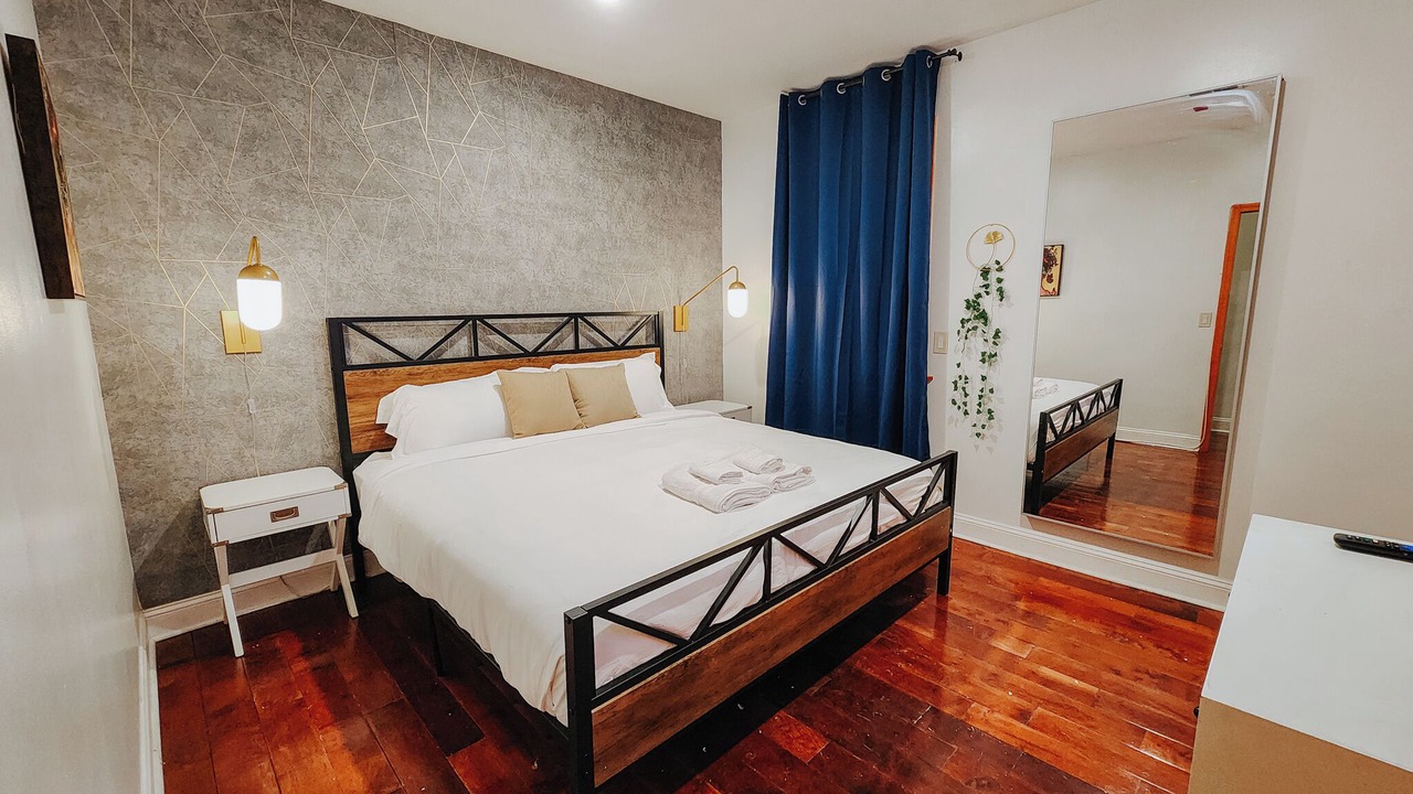 Photo of Bedroom in Midtown Village
