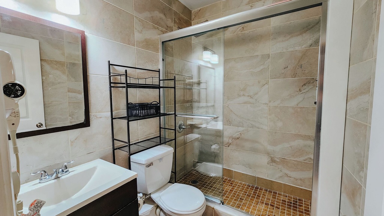 Photo of Bathroom in West Poplar