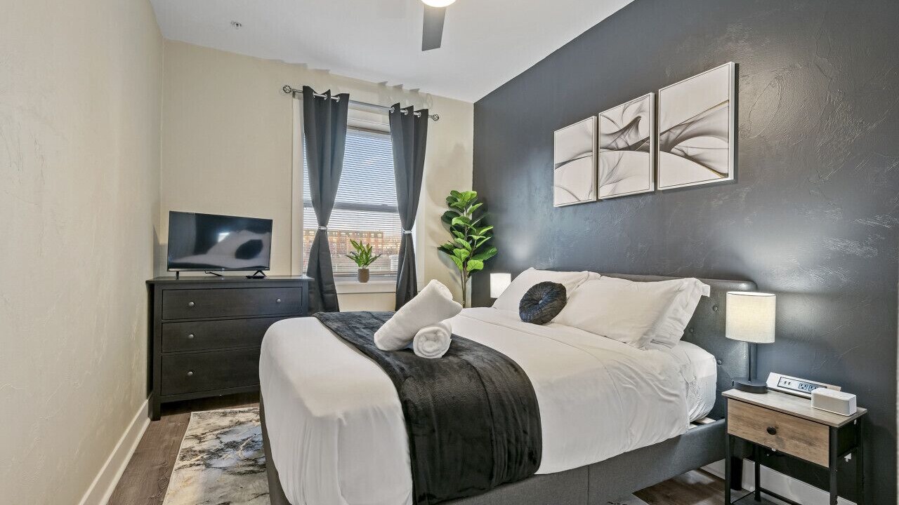 Photo of Bedroom in East Liberty