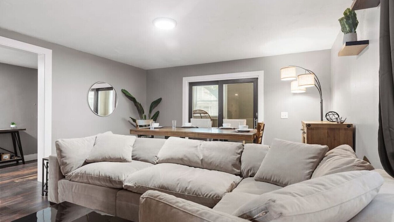 Photo of Livingroom in Shadyside