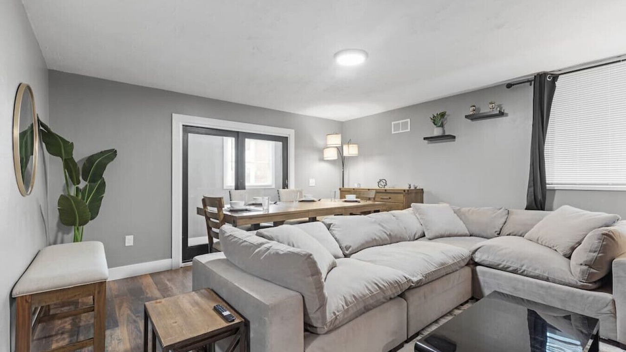 Photo of Livingroom in Shadyside