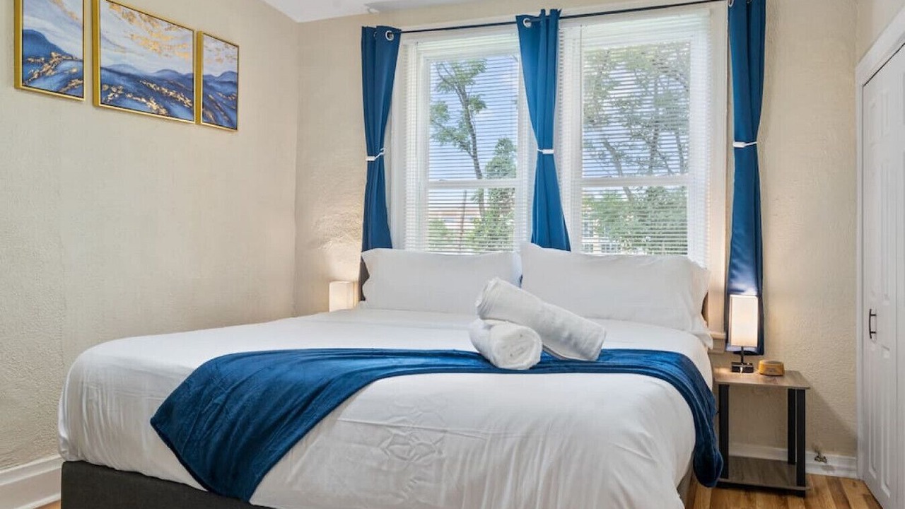 Photo of Bedroom in North Oakland