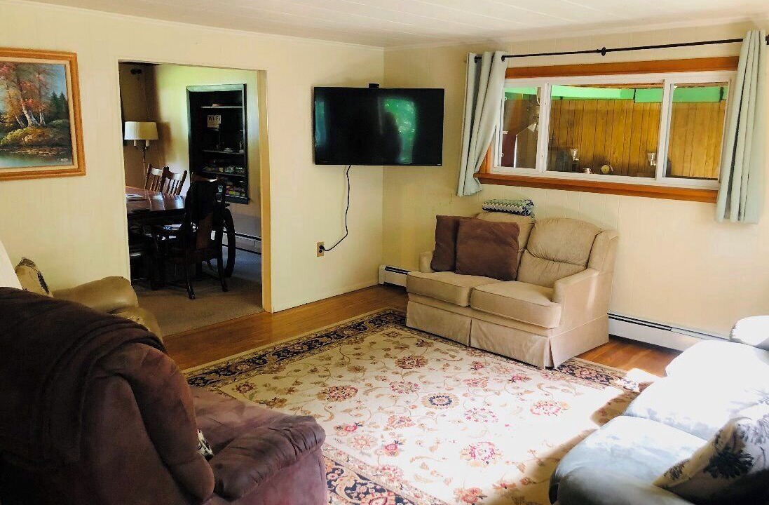 Photo of Livingroom in Benton