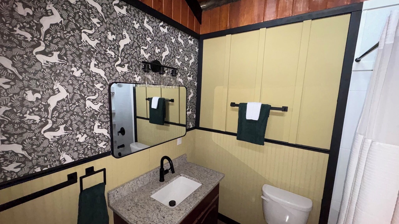 Photo of Bathroom in Orrtanna