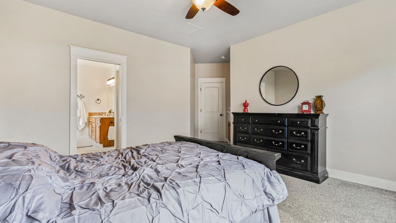 Photo of Bedroom in Southwest Ada County Alliance
