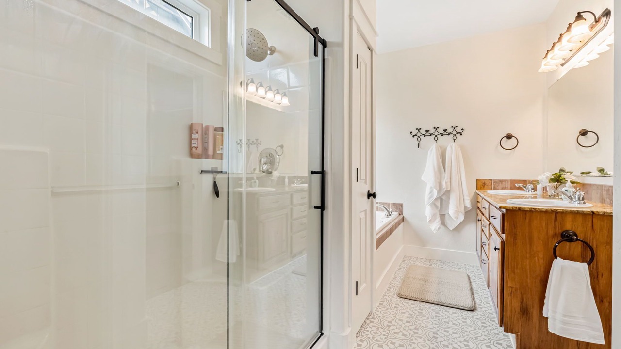 Photo of Bathroom in Southwest Ada County Alliance