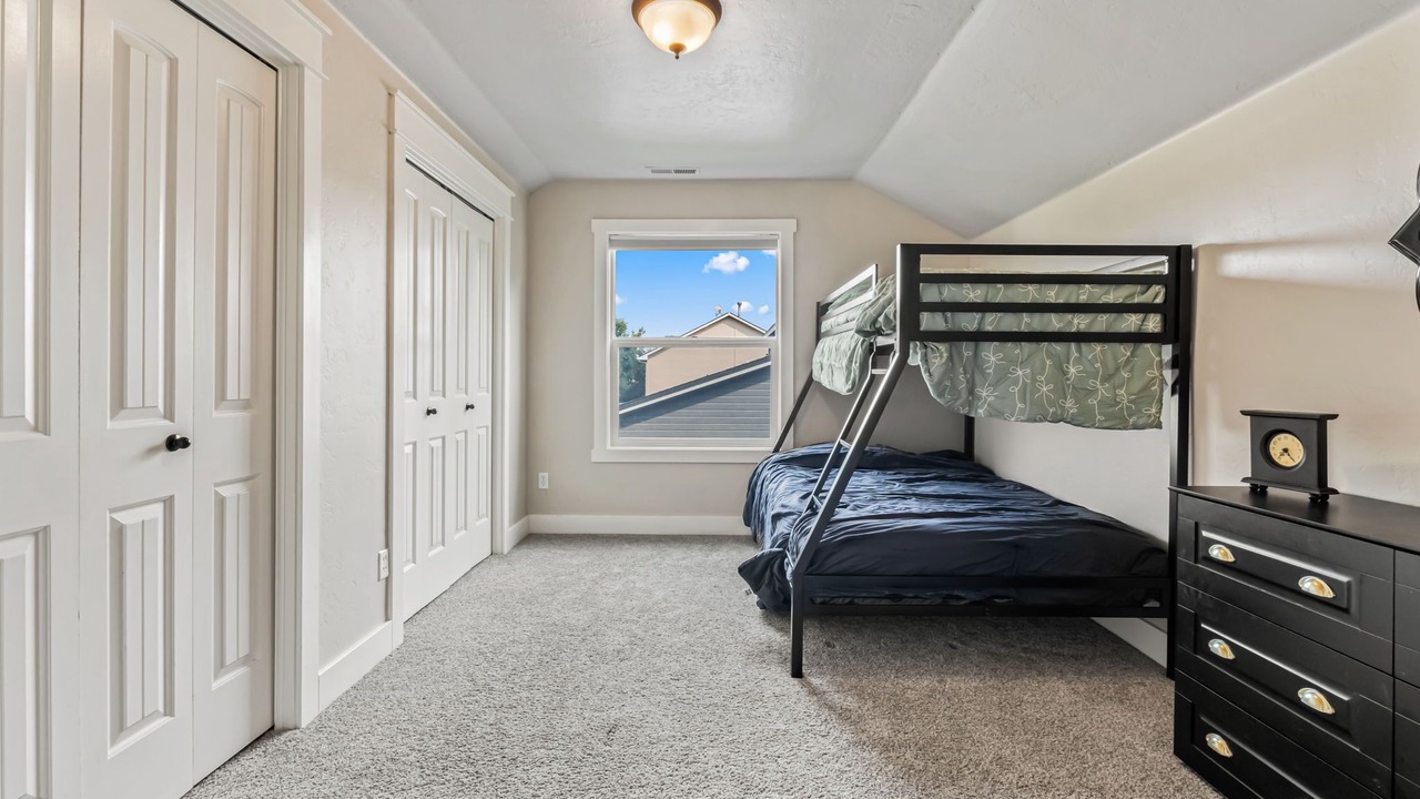 Photo of Bedroom in Southwest Ada County Alliance