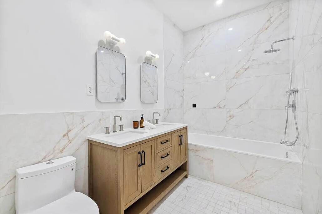 Photo of Bathroom in Greenpoint
