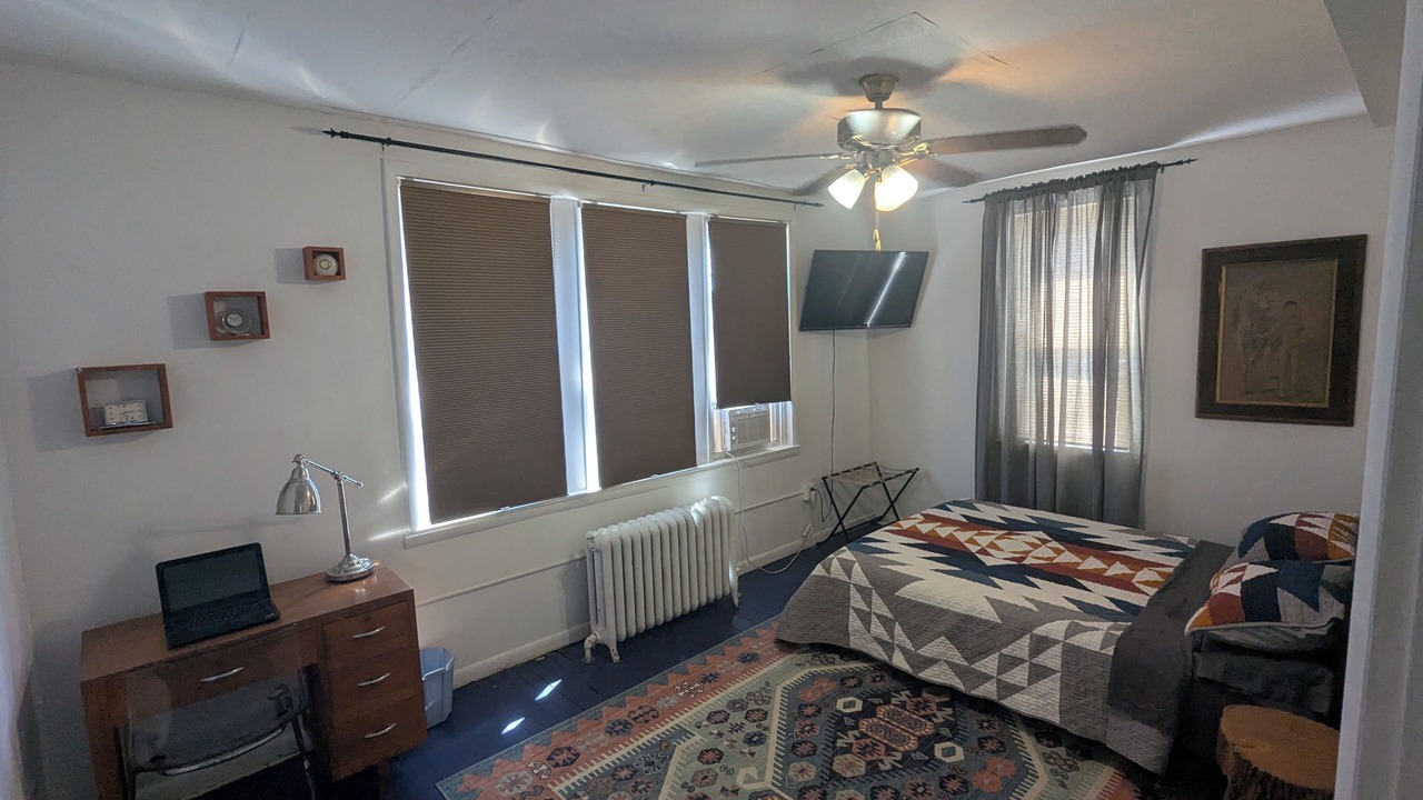 Photo of Bedroom in South Philadelphia