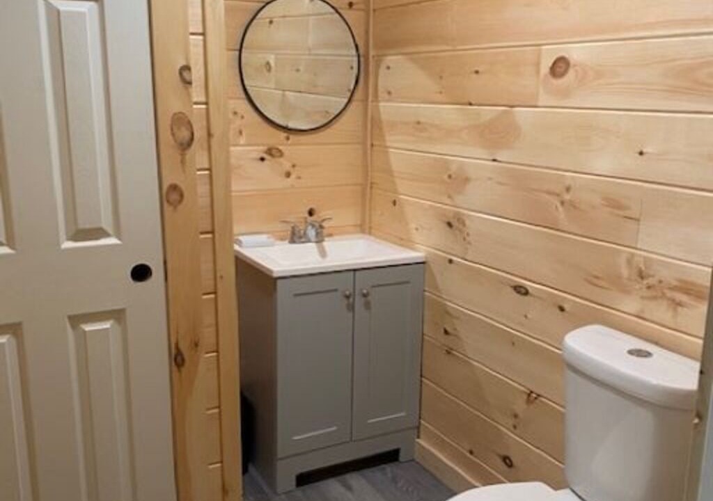 Photo of Bathroom in Pymatuning North
