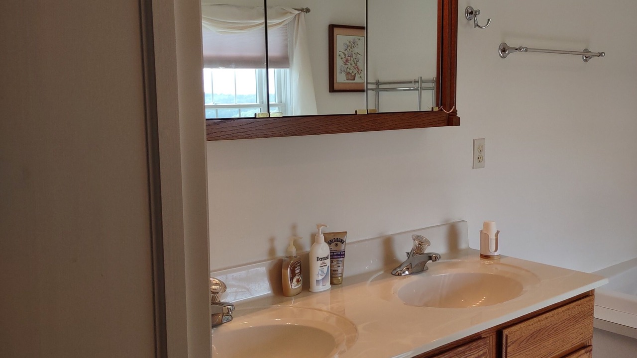 Photo of Bathroom in Timberville
