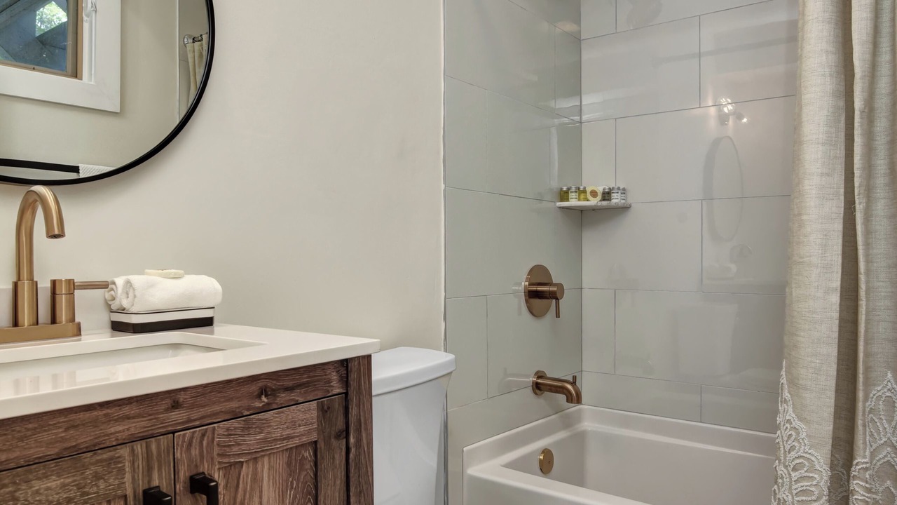 Photo of Bathroom in Johnsonburg