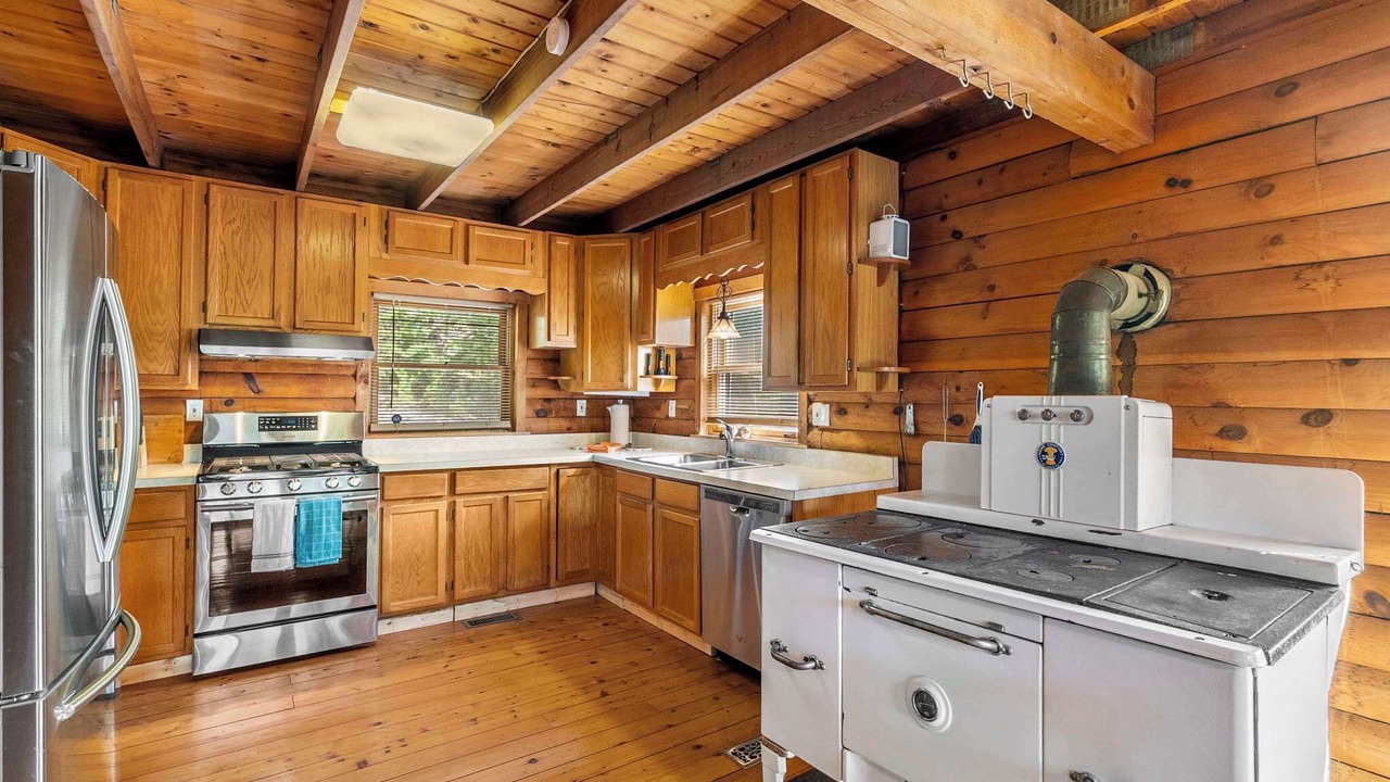 Photo of Kitchen in Baker