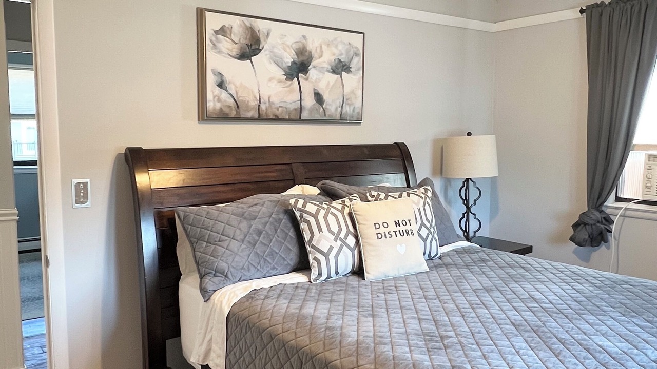 Photo of Bedroom in Lake Hopatcong