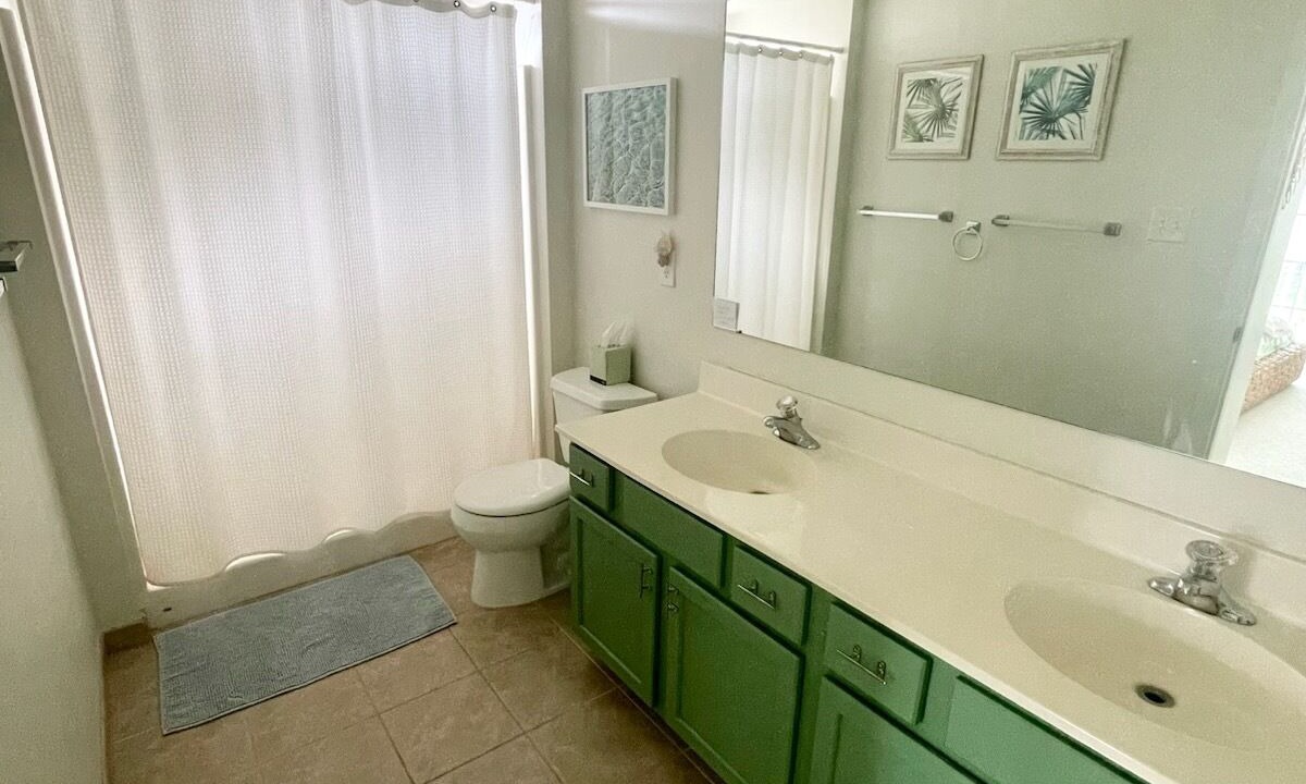Photo of Bathroom in North End