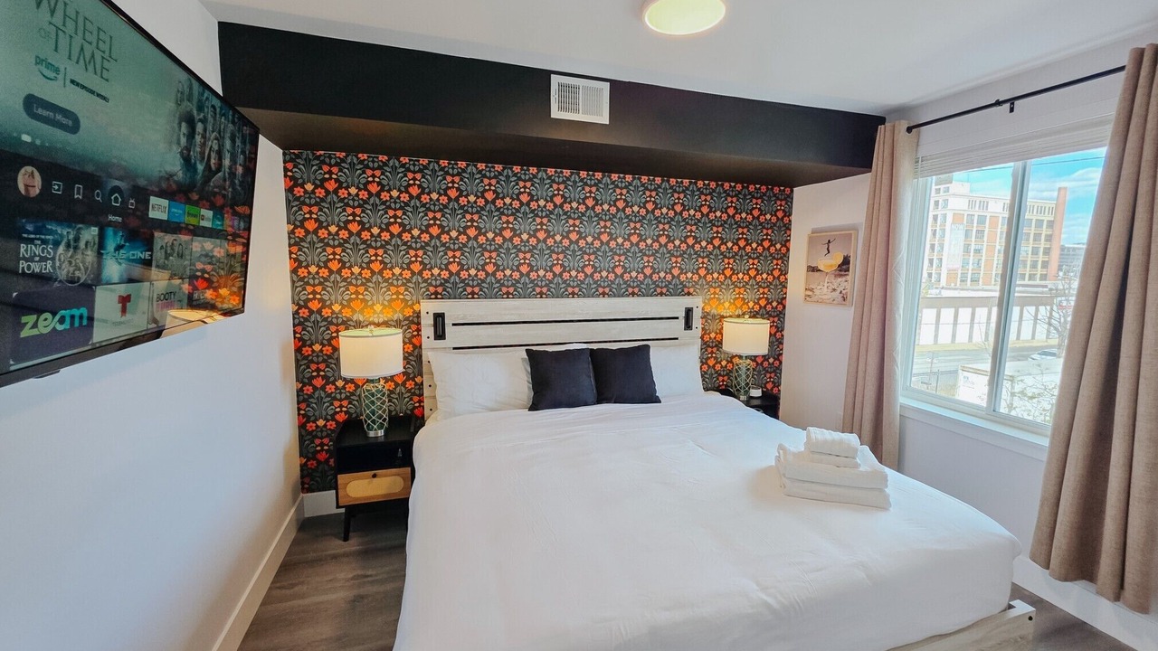 Photo of Bedroom in Center City