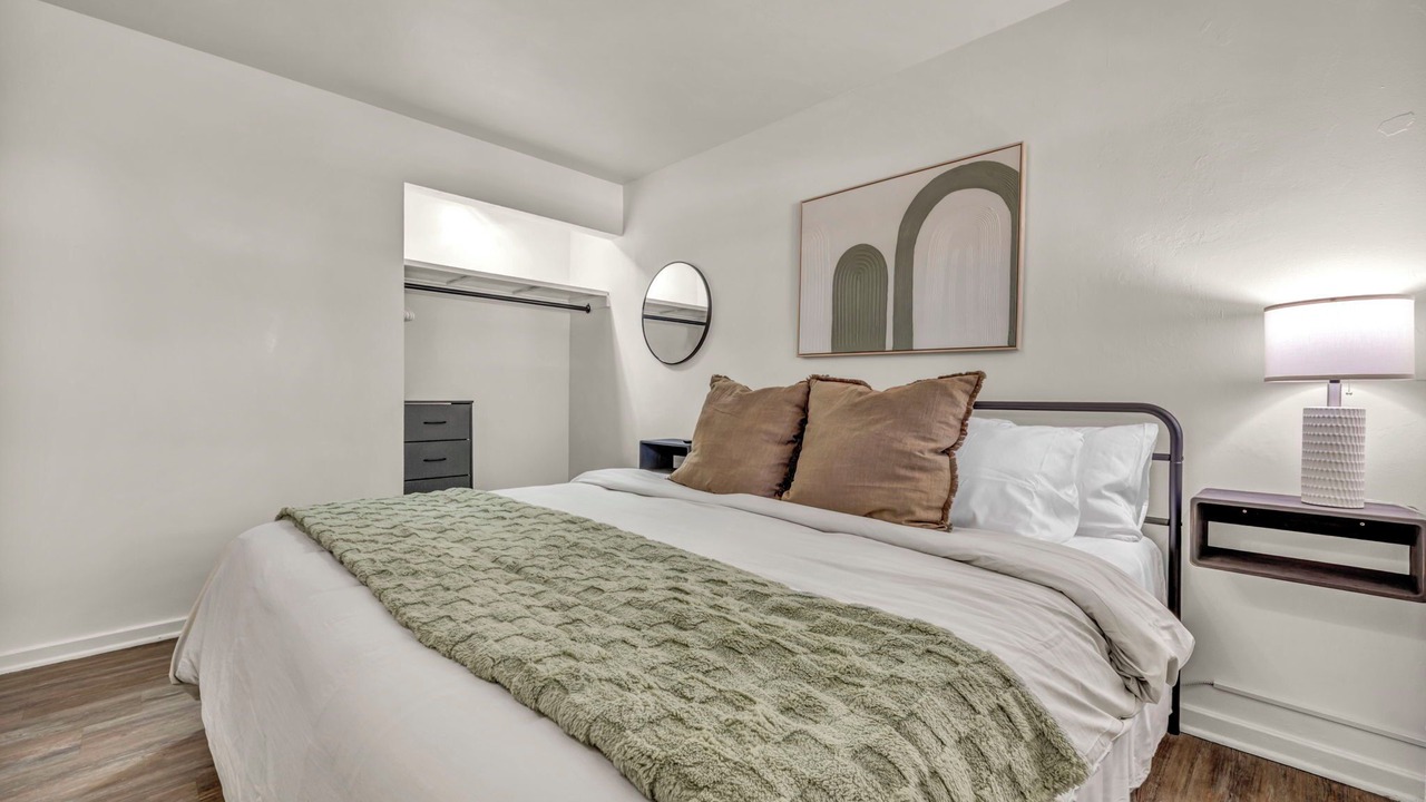 Photo of Bedroom in Berea