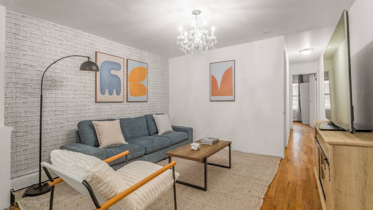 Photo of Livingroom in Rose Hill