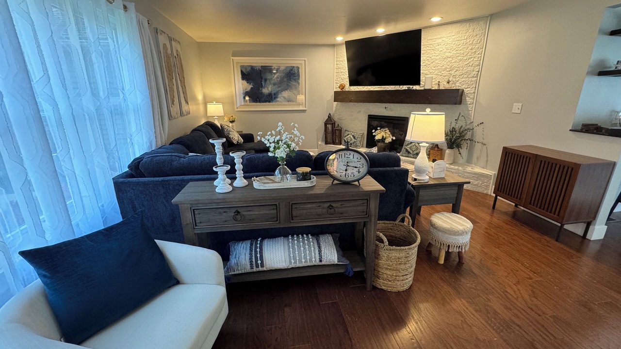 Photo of Livingroom in Stormstown