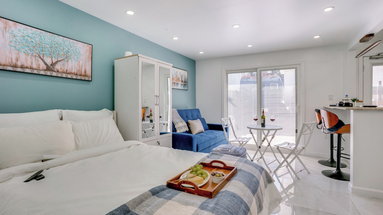 Photo of Bedroom in Hillside