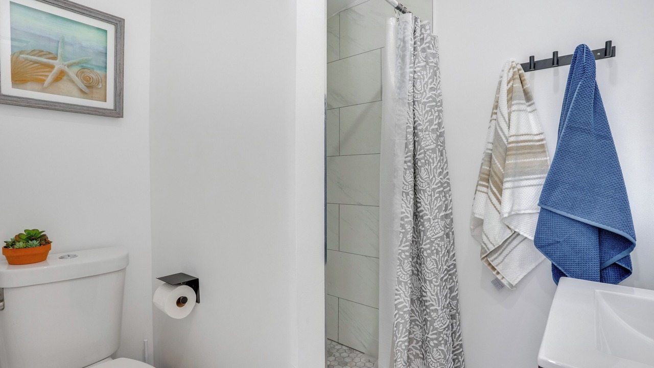 Photo of Bathroom in Hillside