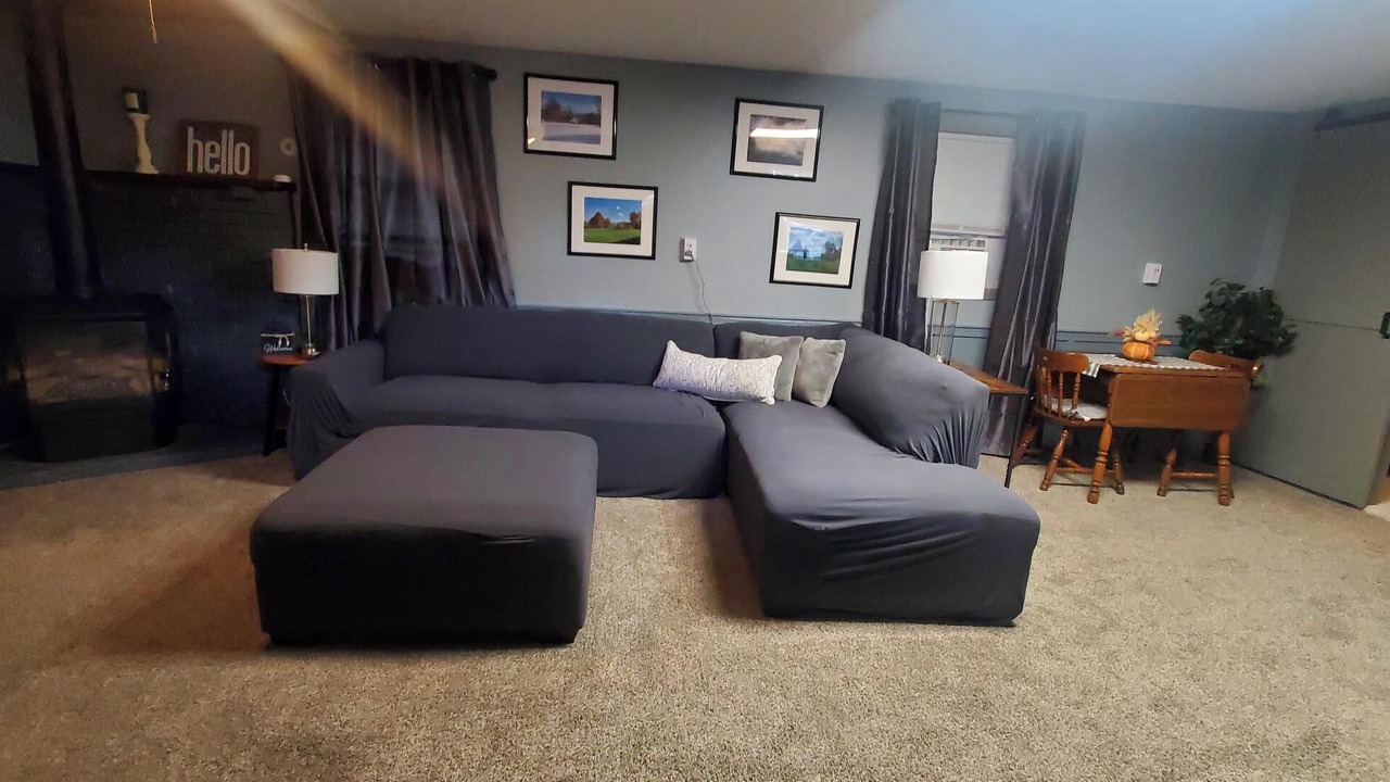 Photo of Livingroom in Confluence