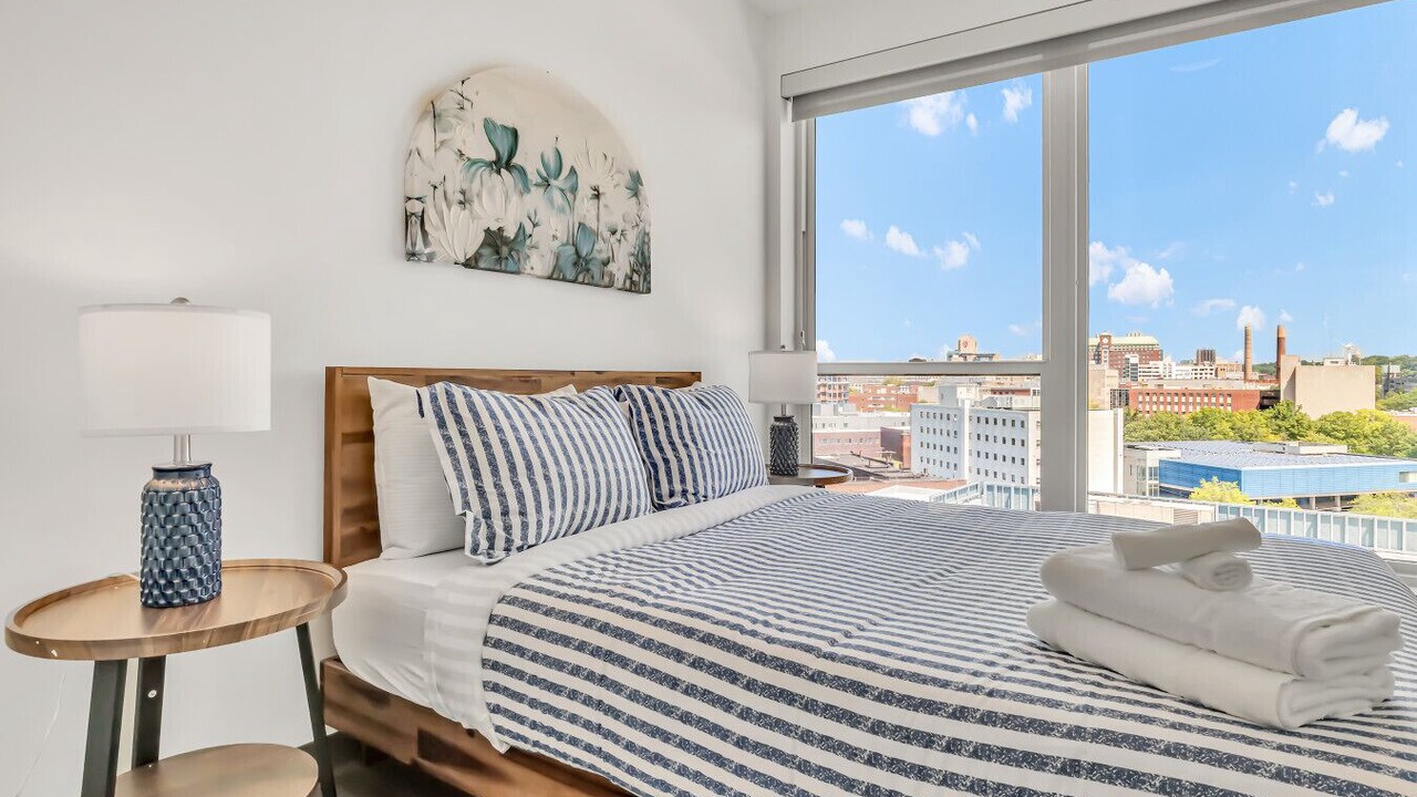 Photo of Bedroom in University Circle