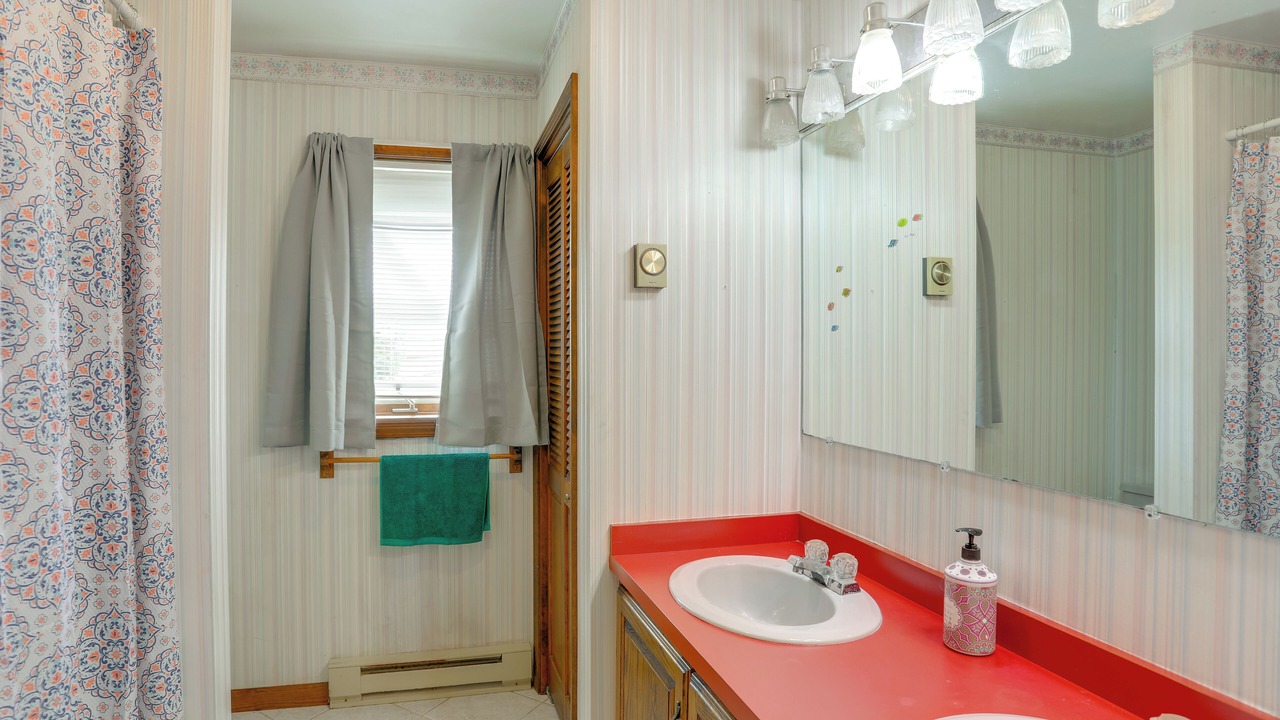 Photo of Bathroom in Little Valley