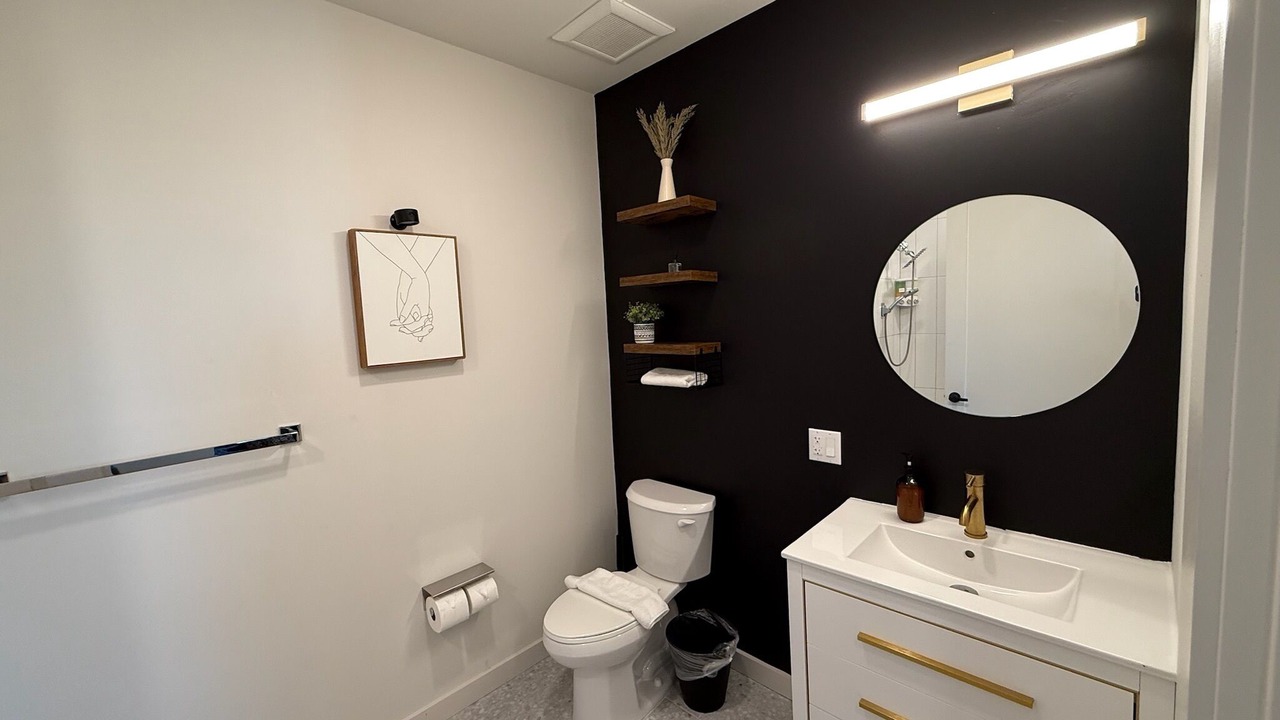 Photo of Bathroom in East Orange