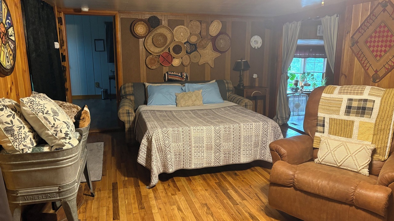 Photo of Bedroom in Camptown