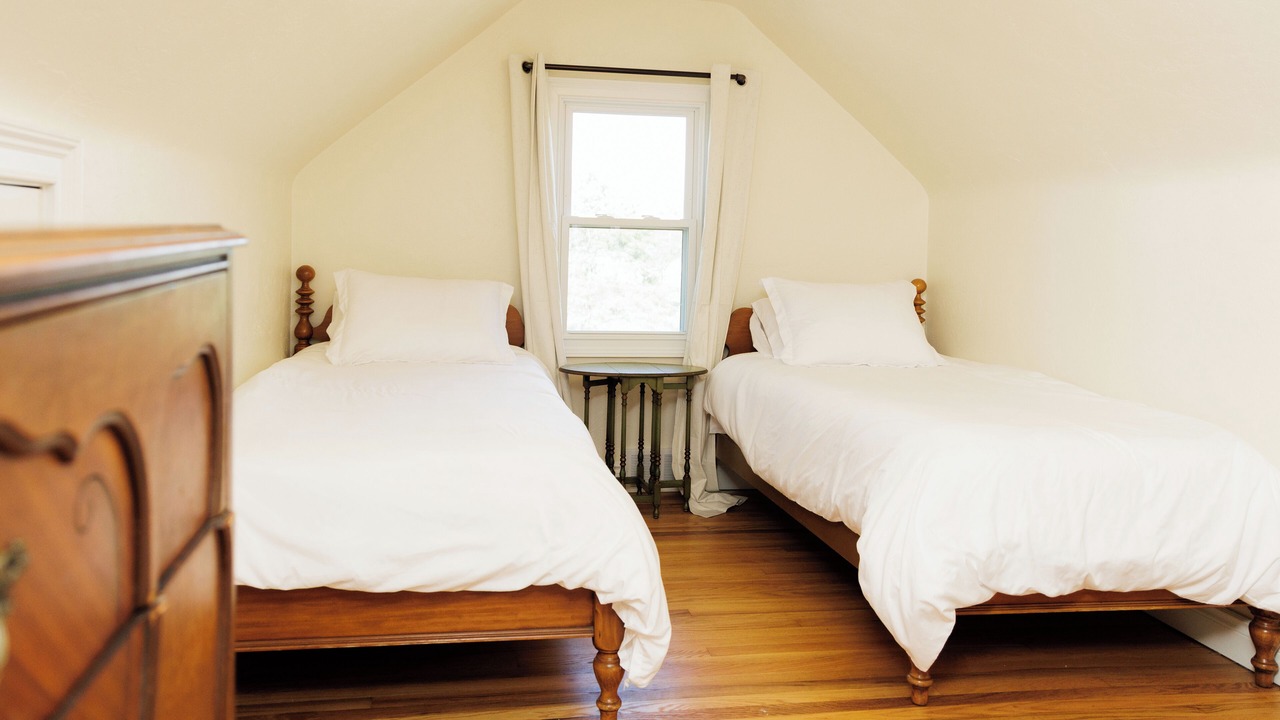 Photo of Bedroom in Canonsburg