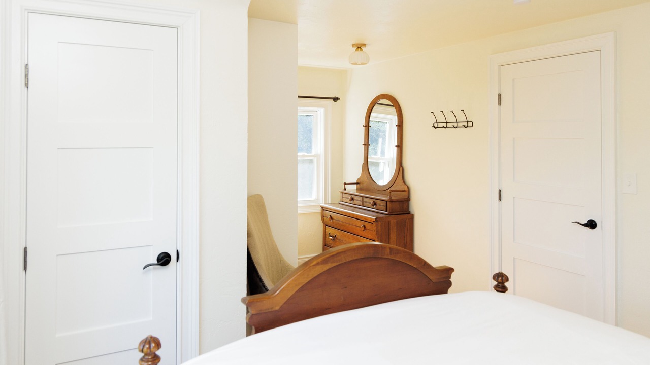 Photo of Bedroom in Canonsburg