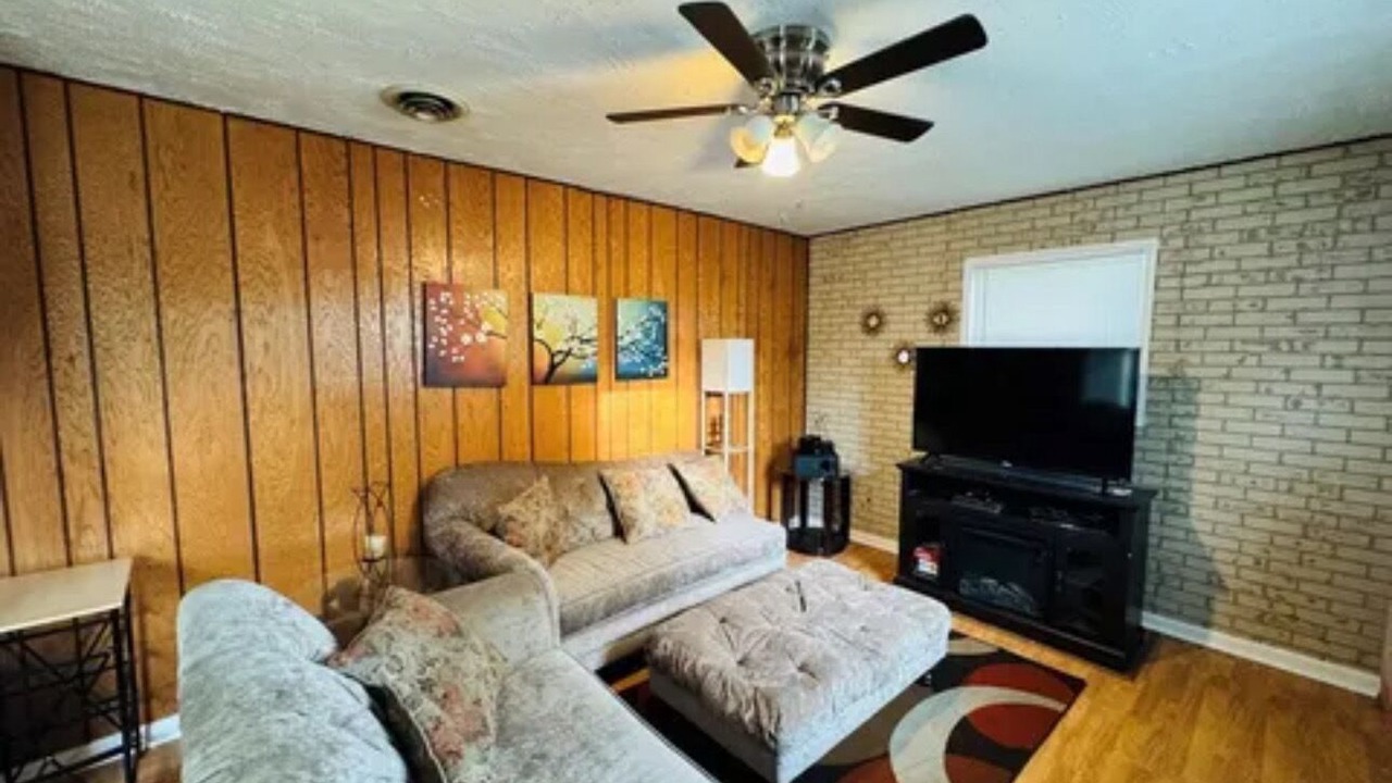 Photo of Livingroom in Groesbeck