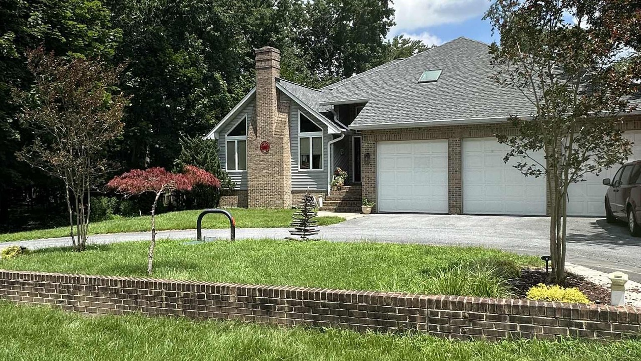 Photo of Outdoor in Lake Shore