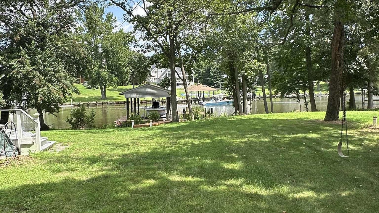 Photo of Outdoor in Lake Shore